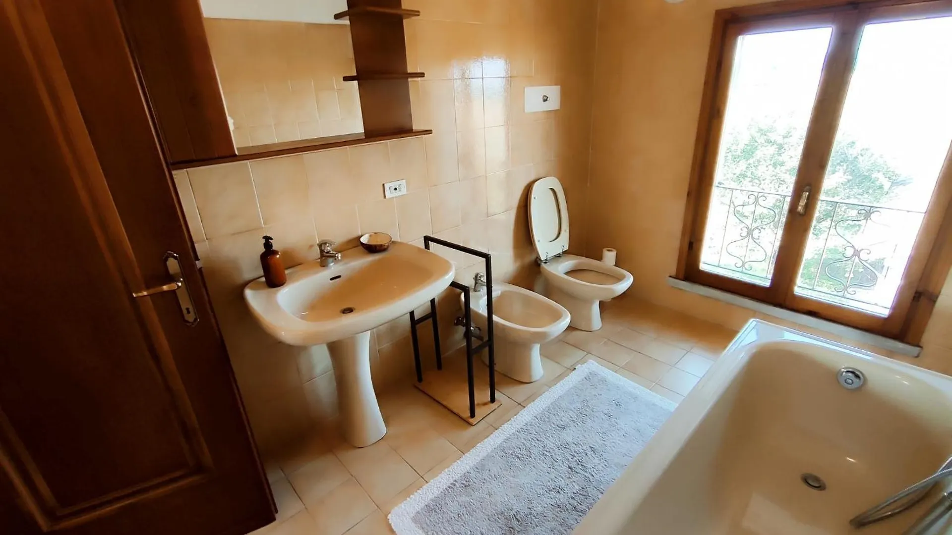 Caput Mundi Apartment Codemondo